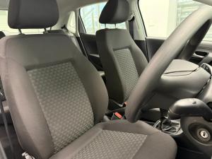 Volkswagen Polo Vivo hatch 1.4 - Image 10