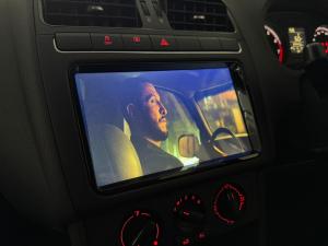 Volkswagen Polo Vivo hatch 1.4 - Image 4