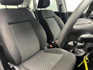 Volkswagen Polo Vivo hatch 1.4 - Image 14