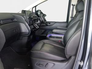 Hyundai Staria 2.2D Luxury - Image 14
