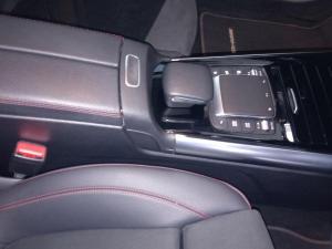 Mercedes-Benz GLA GLA200d Progressive - Image 13