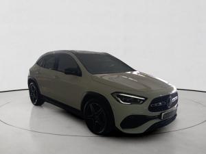 Mercedes-Benz GLA GLA200d Progressive - Image 3