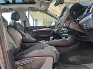 Audi Q5 40TDI quattro sport - Image 15