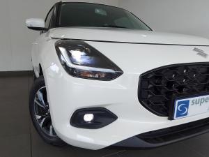 Suzuki Swift 1.2 GLX auto - Image 11