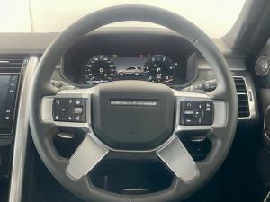 Land Rover Discovery D350 Dynamic SE - Image 17