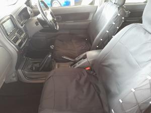 Nissan NP300 Hardbody 2.5TDi double cab Hi-rider - Image 13