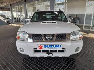 Nissan NP300 Hardbody 2.5TDi double cab Hi-rider - Image 2
