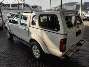 Nissan NP300 Hardbody 2.5TDi double cab Hi-rider - Image 5