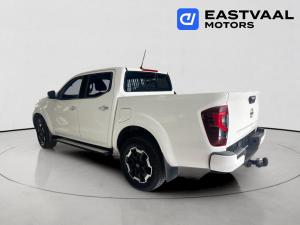 Nissan Navara 2.5DDTi double cab LE Plus - Image 5