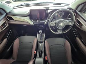 Toyota Starlet Cross 1.5 XR auto - Image 6