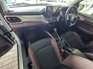 Toyota Starlet Cross 1.5 XR auto - Image 7