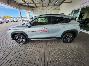 Toyota Starlet Cross 1.5 XR auto - Image 15