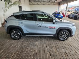 Toyota Starlet Cross 1.5 XR auto - Image 3