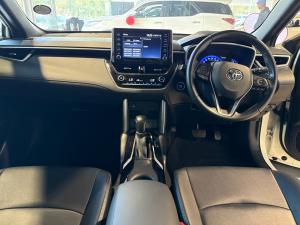 Toyota Corolla Cross 1.8 XR - Image 6
