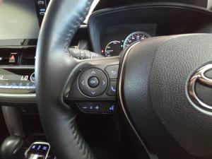 Toyota Corolla Cross 1.8 Hybrid XS - Image 9