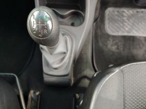 Nissan NP200 1.6i safety pack (aircon) - Image 10
