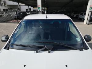 Nissan NP200 1.6i safety pack (aircon) - Image 12