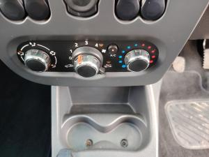 Nissan NP200 1.6i safety pack (aircon) - Image 14