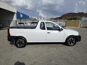 Nissan NP200 1.6i safety pack (aircon) - Image 3