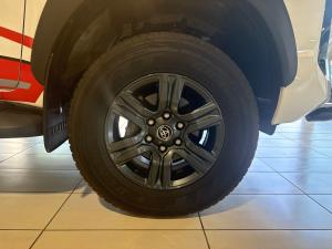 Toyota Hilux 2.4GD-6 Xtra cab Raider auto - Image 15
