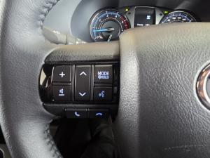 Toyota Hilux 2.8GD-6 double cab Legend 55 - Image 9