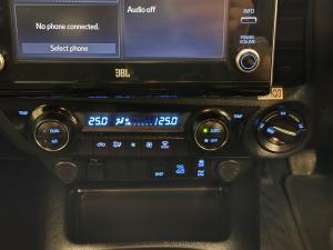 Toyota Hilux 2.8GD-6 double cab 4x4 Legend RS manual - Image 14