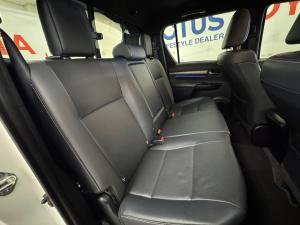 Toyota Hilux 2.8GD-6 double cab 4x4 Legend RS manual - Image 16