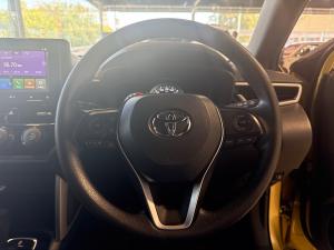 Toyota Corolla Cross 1.8 Xi - Image 8