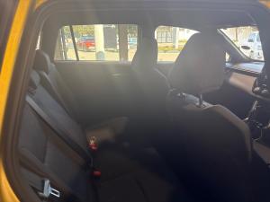 Toyota Corolla Cross 1.8 Xi - Image 13