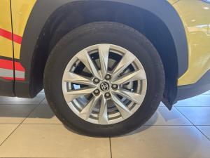 Toyota Corolla Cross 1.8 Xi - Image 15