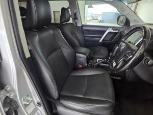 Toyota Land Cruiser Prado 2.8GD VX - Image 16