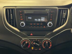 Toyota Starlet 1.4 Xi - Image 12