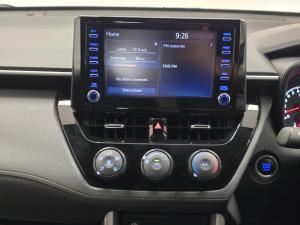 Toyota Corolla Cross 1.8 Xi - Image 12