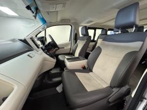 Toyota Quantum 2.8 LWB bus 11-seater GL - Image 7