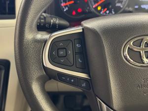 Toyota Quantum 2.8 LWB bus 11-seater GL - Image 9