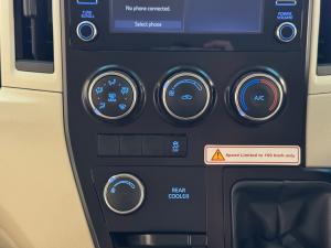 Toyota Quantum 2.8 LWB bus 11-seater GL - Image 13