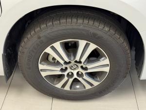 Toyota Quantum 2.8 LWB bus 11-seater GL - Image 15