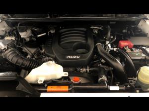 Isuzu D-Max 1.9TD double cab L 4x4 manual - Image 14