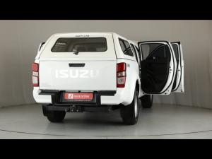 Isuzu D-Max 1.9TD double cab L 4x4 manual - Image 24