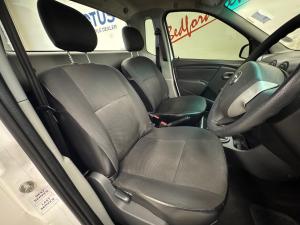 Nissan NP200 1.6i - Image 13