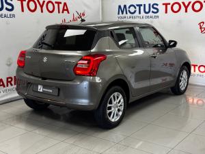 Suzuki Swift 1.2 GLX manual - Image 2