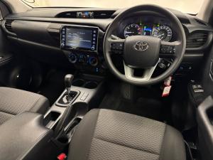 Toyota Hilux 2.4GD-6 Xtra cab Raider auto - Image 6