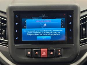 Toyota Vitz 1.0 XR manual - Image 11