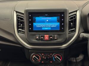 Toyota Vitz 1.0 XR manual - Image 12