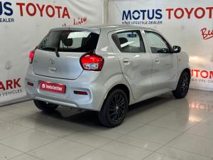 Toyota Vitz 1.0 XR manual - Image 2