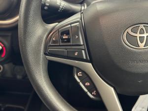 Toyota Vitz 1.0 XR auto - Image 9