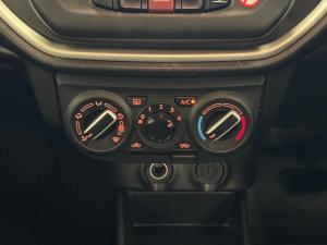 Toyota Vitz 1.0 XR auto - Image 13