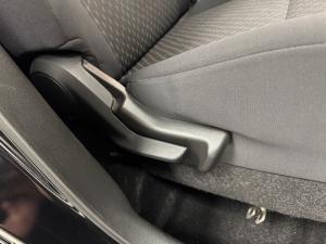 Toyota Vitz 1.0 XR auto - Image 16