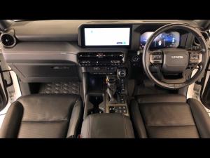 Toyota Land Cruiser Prado 2.8GD VX-R - Image 6