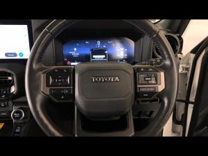 Toyota Land Cruiser Prado 2.8GD VX-R - Image 8